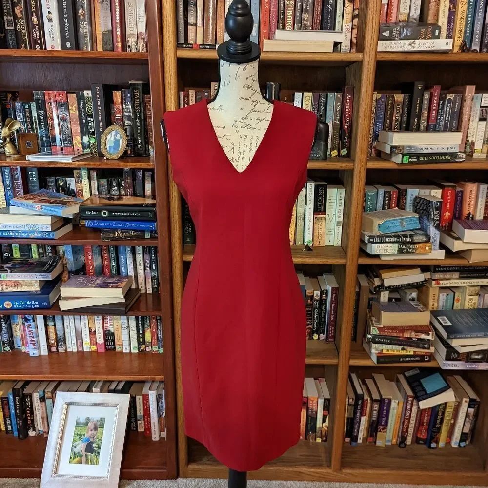 DRESS code by Susan graf red v neck stretch wool pencil dress sz 2 nwt